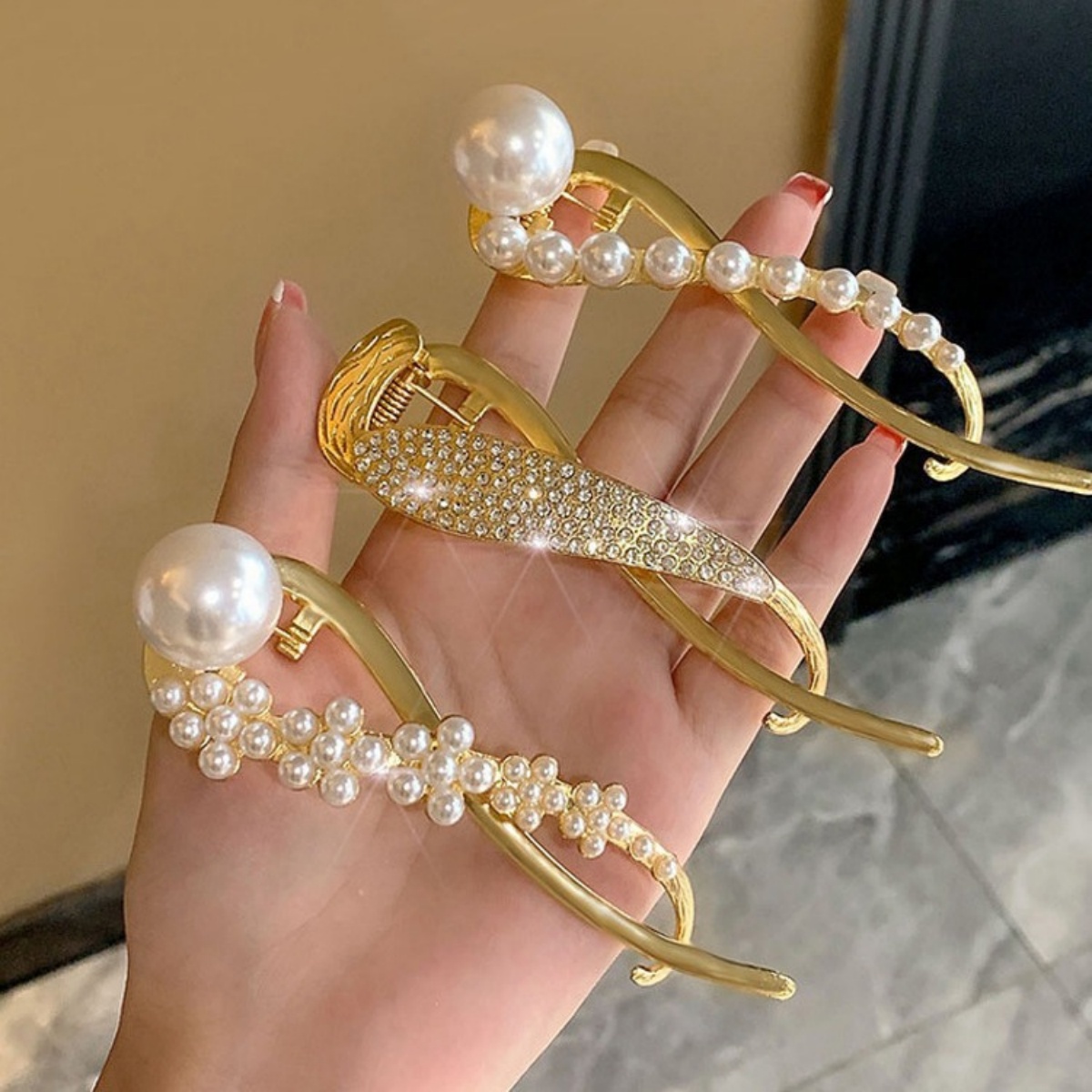 Pince à cheveux torsadée en pe - Korean Women Lifestyle avis et prix